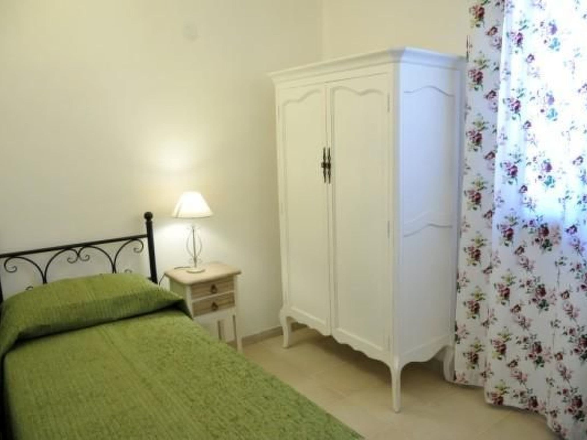 Gallery Image 14