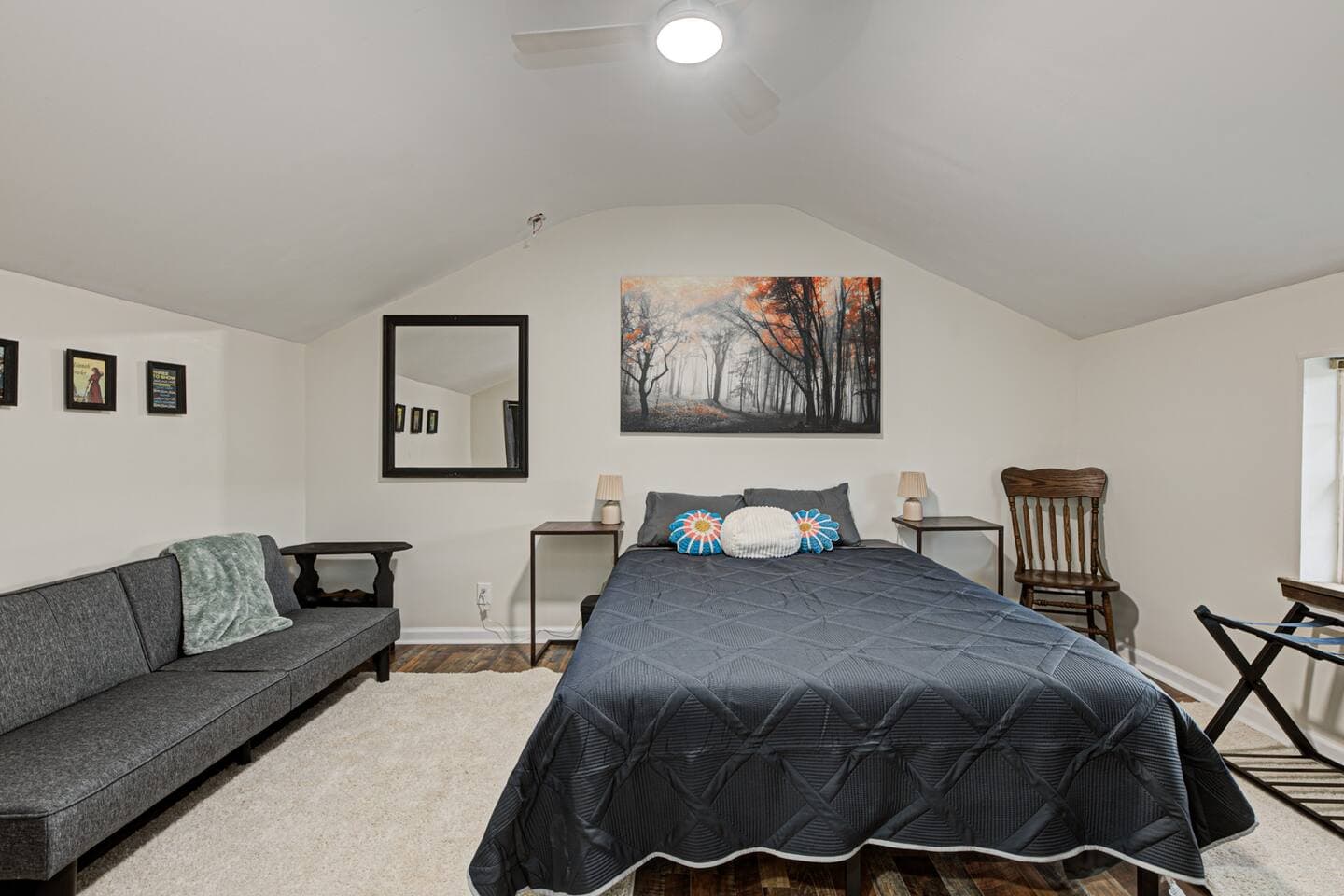 Upstairs Bedroom 1