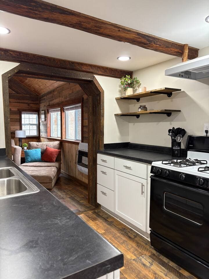 Kitchen to Living Room