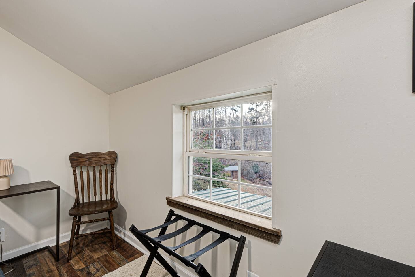 Upstairs Bedroom 1