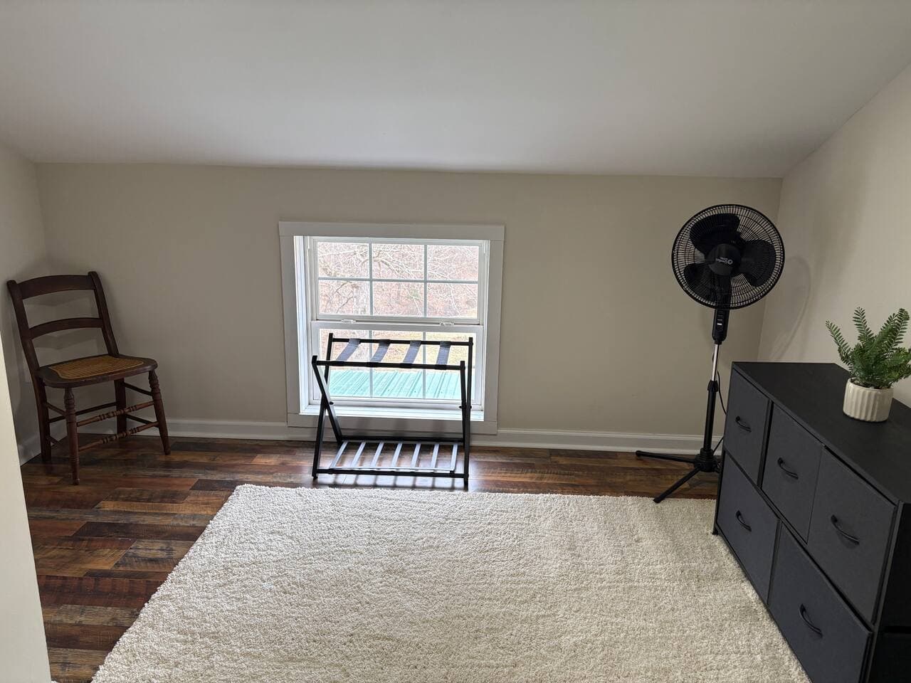 Upstairs Bedroom 2