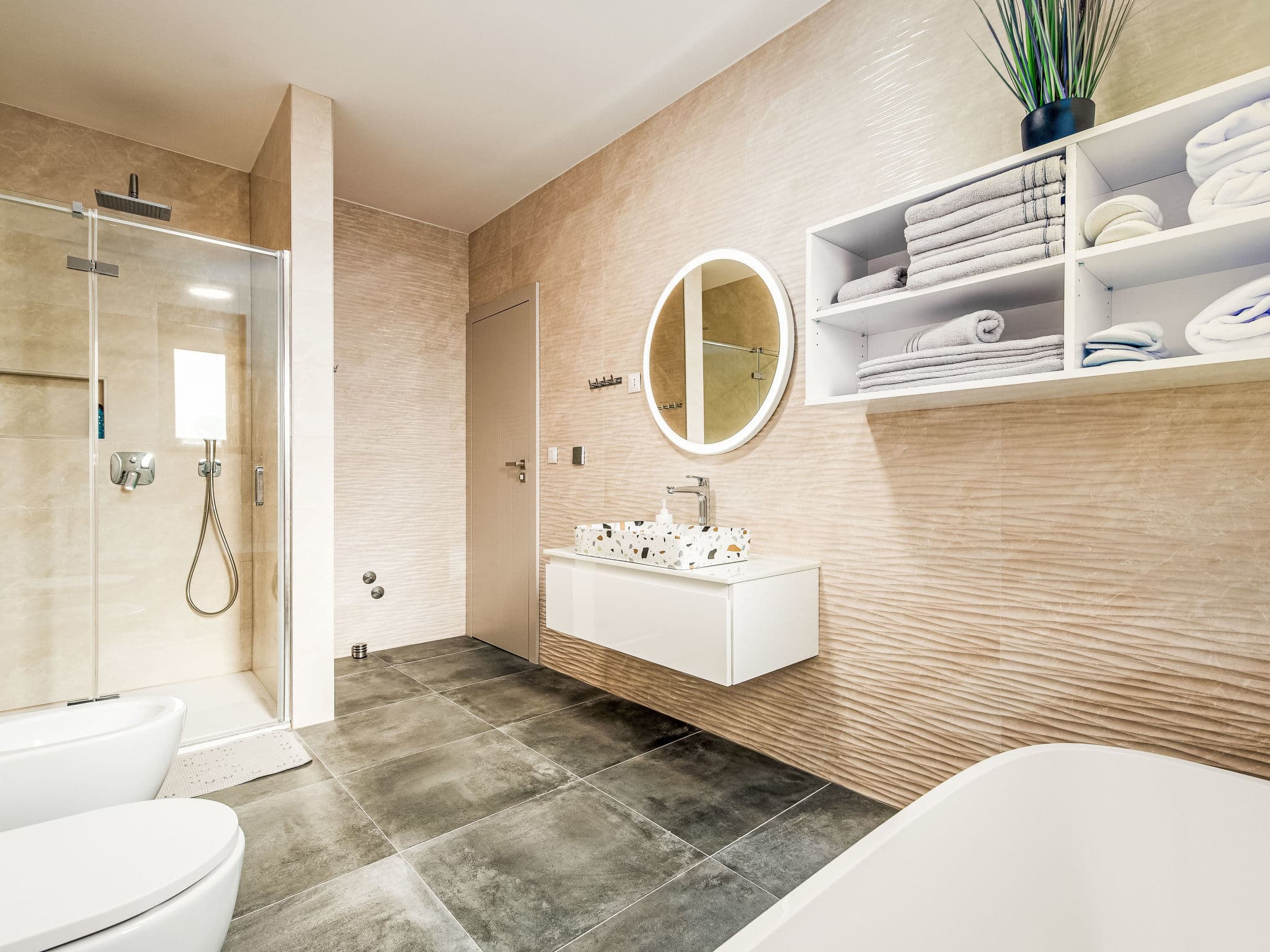 Bathroom / Wellness