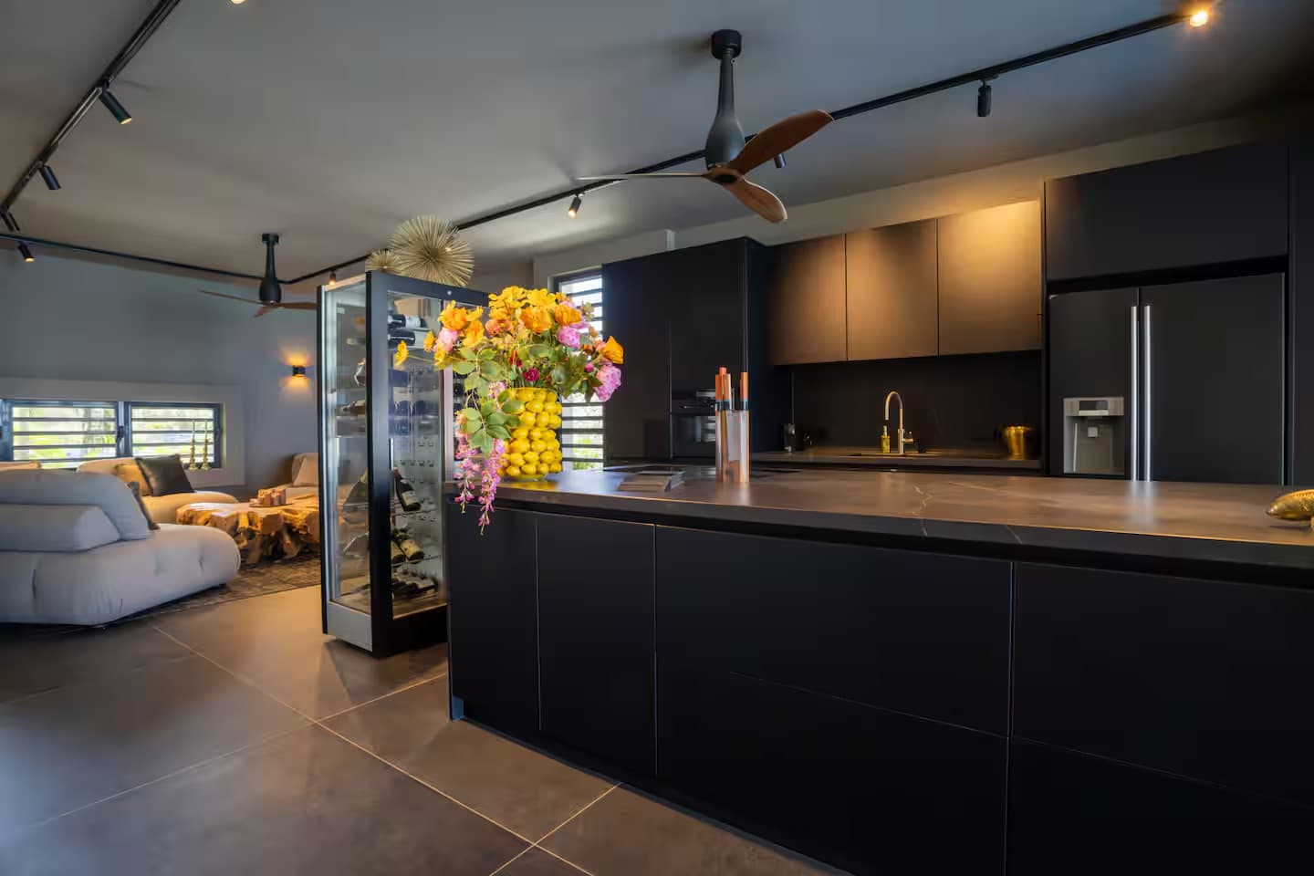 Sea Front Luxury Villa 6