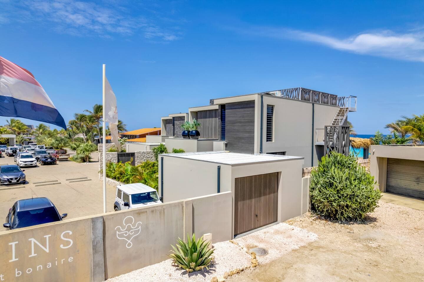 Sea Front Luxury Villa 44