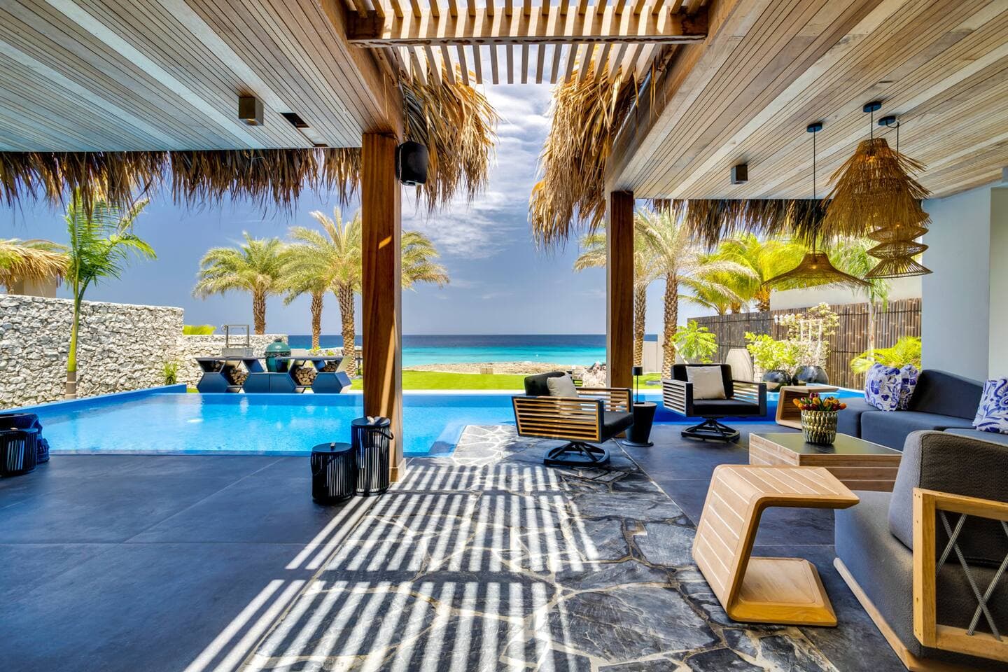 Sea Front Luxury Villa 58
