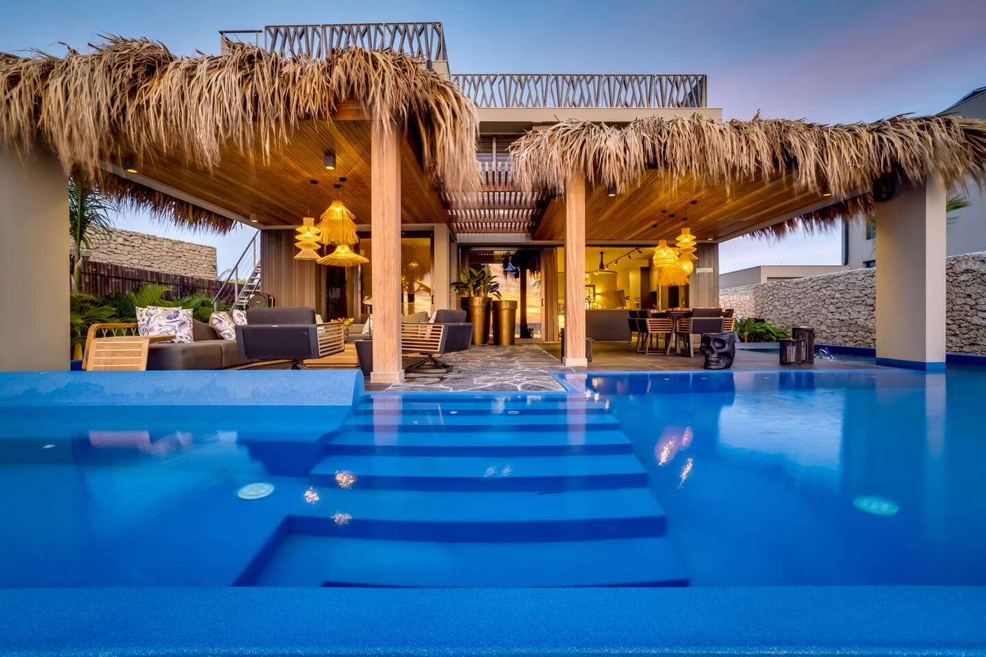 Sea Front Luxury Villa 65