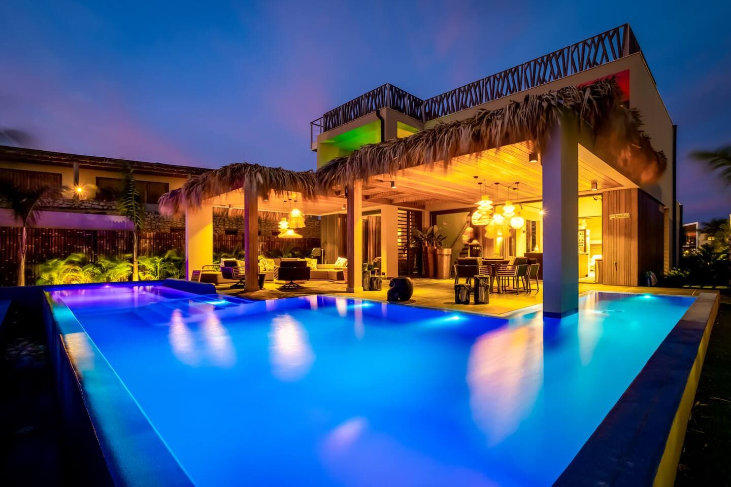 Sea Front Luxury Villa 70