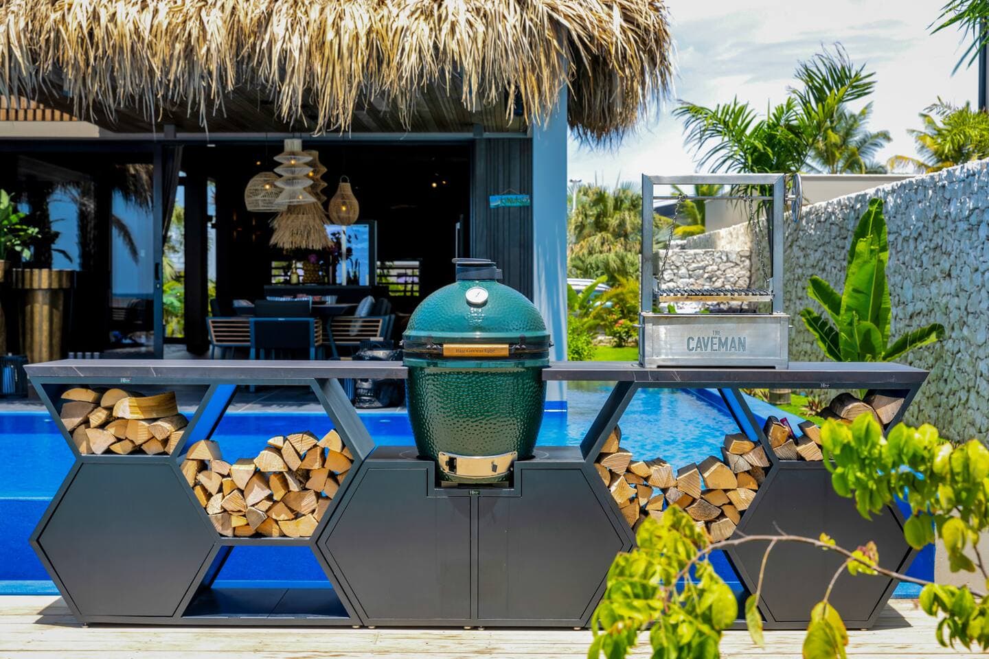 Sea Front Luxury Villa 61