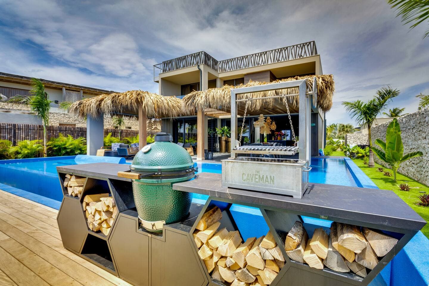 Sea Front Luxury Villa 76