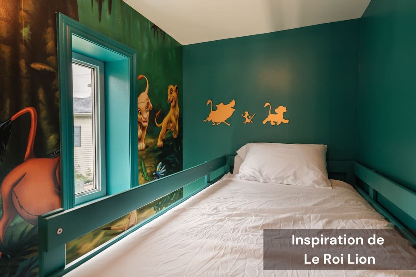 Lion King Room / Chambre du Roi Lion