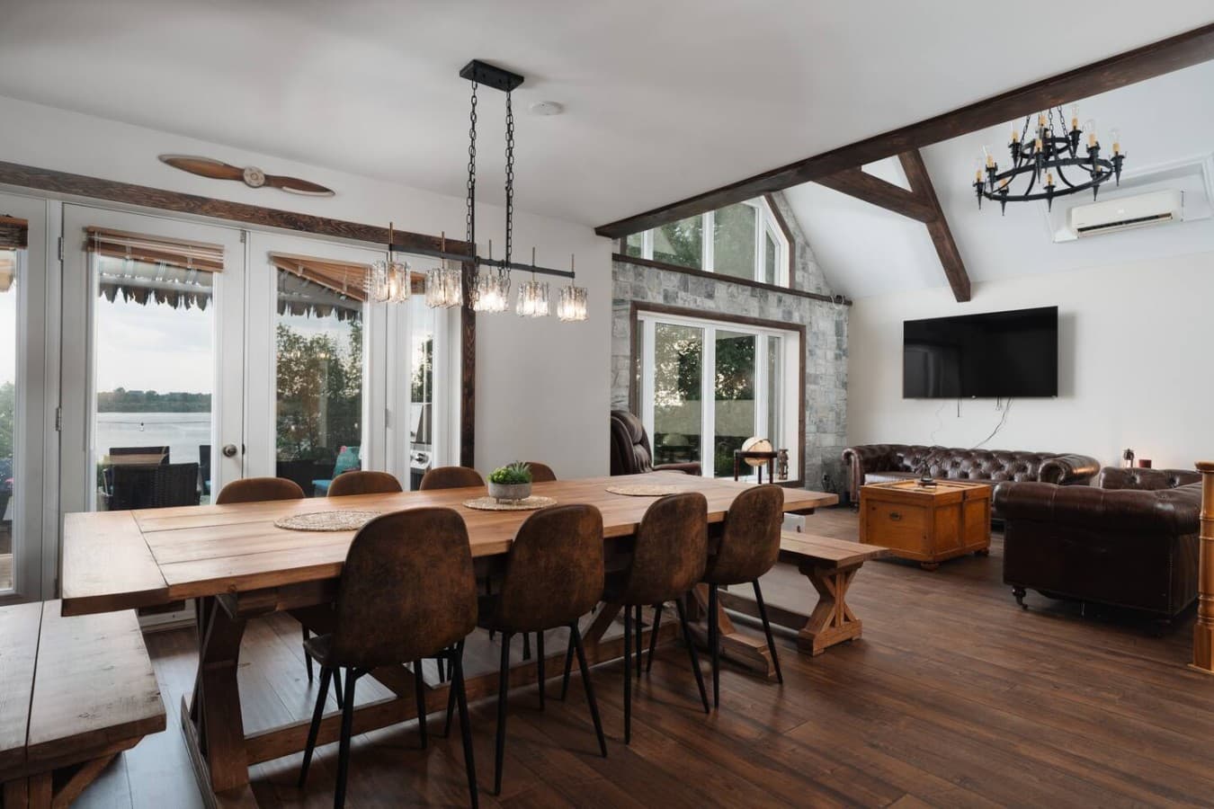 Espace Repas / Diner Room