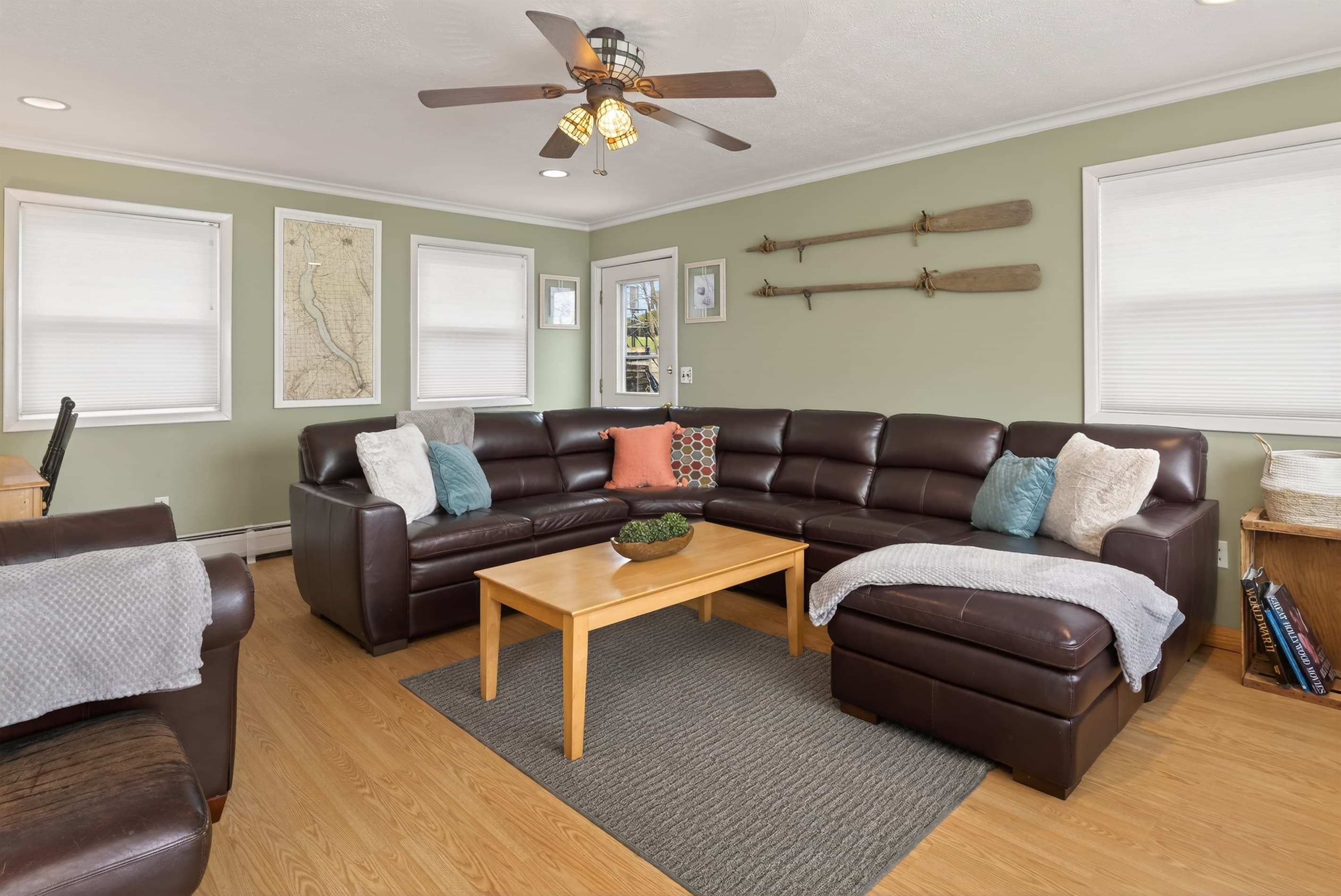 Living area with leather seating