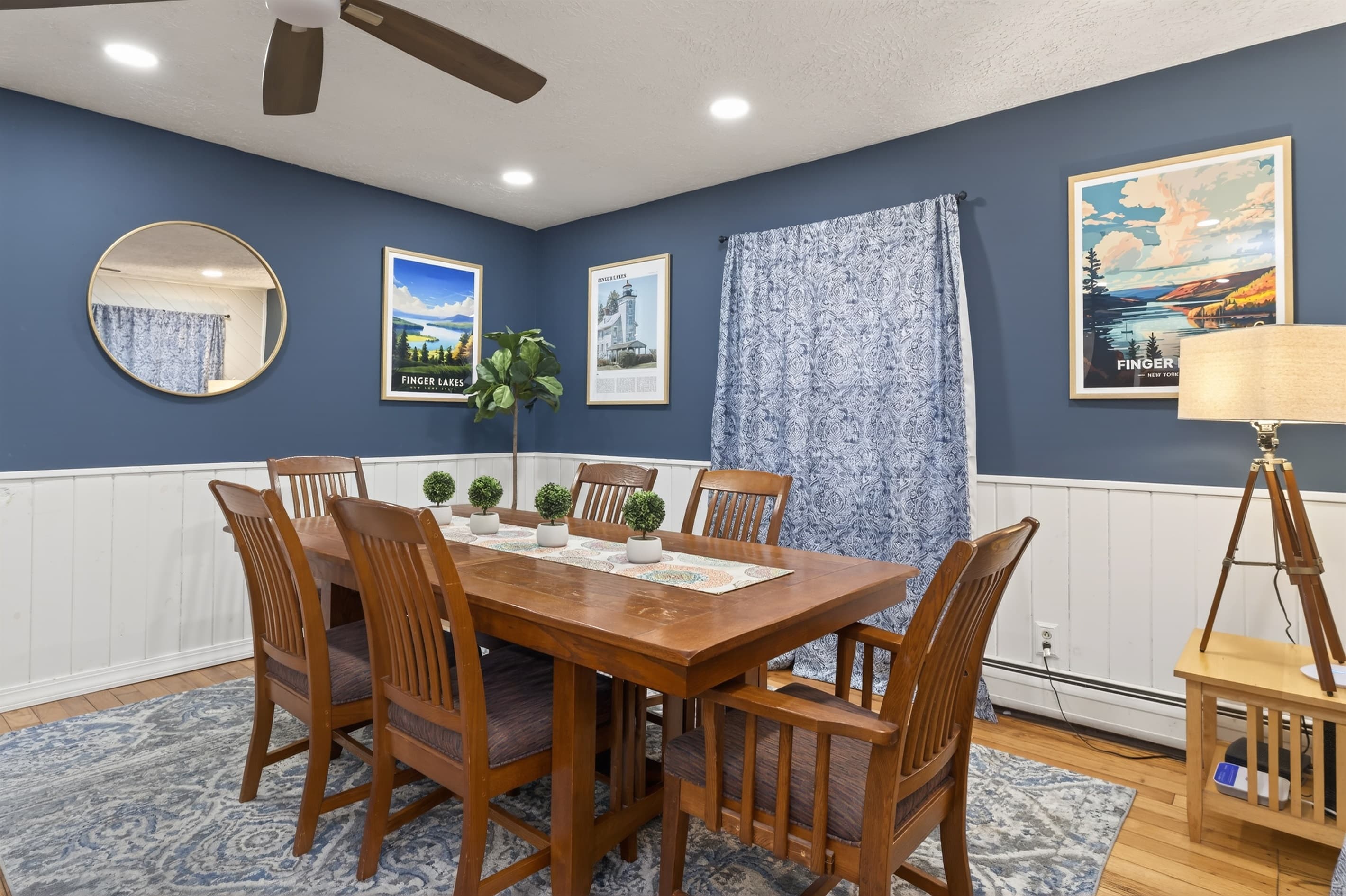 Dining area next to the game room