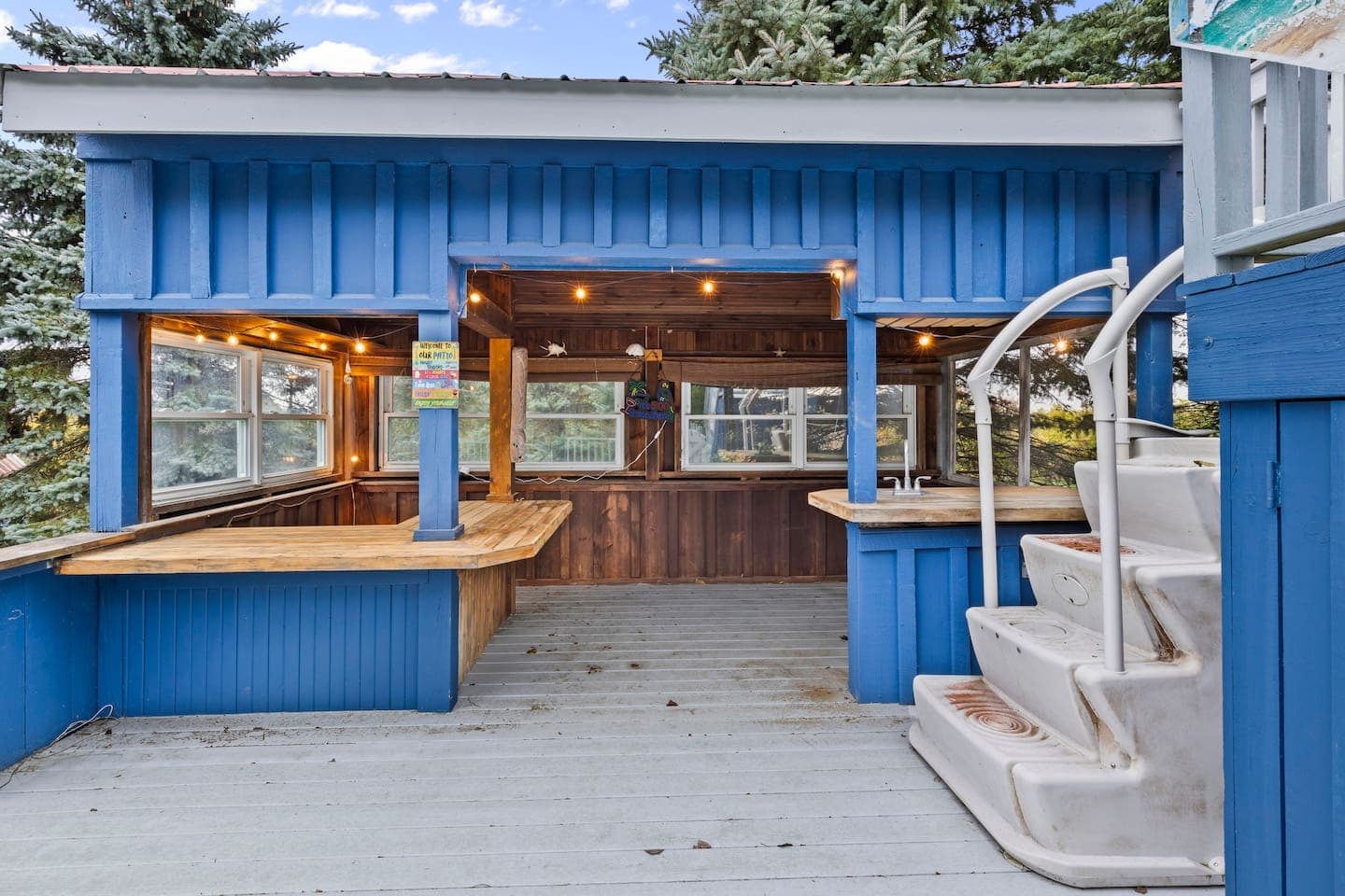 Covered outdoor bar with counter seating