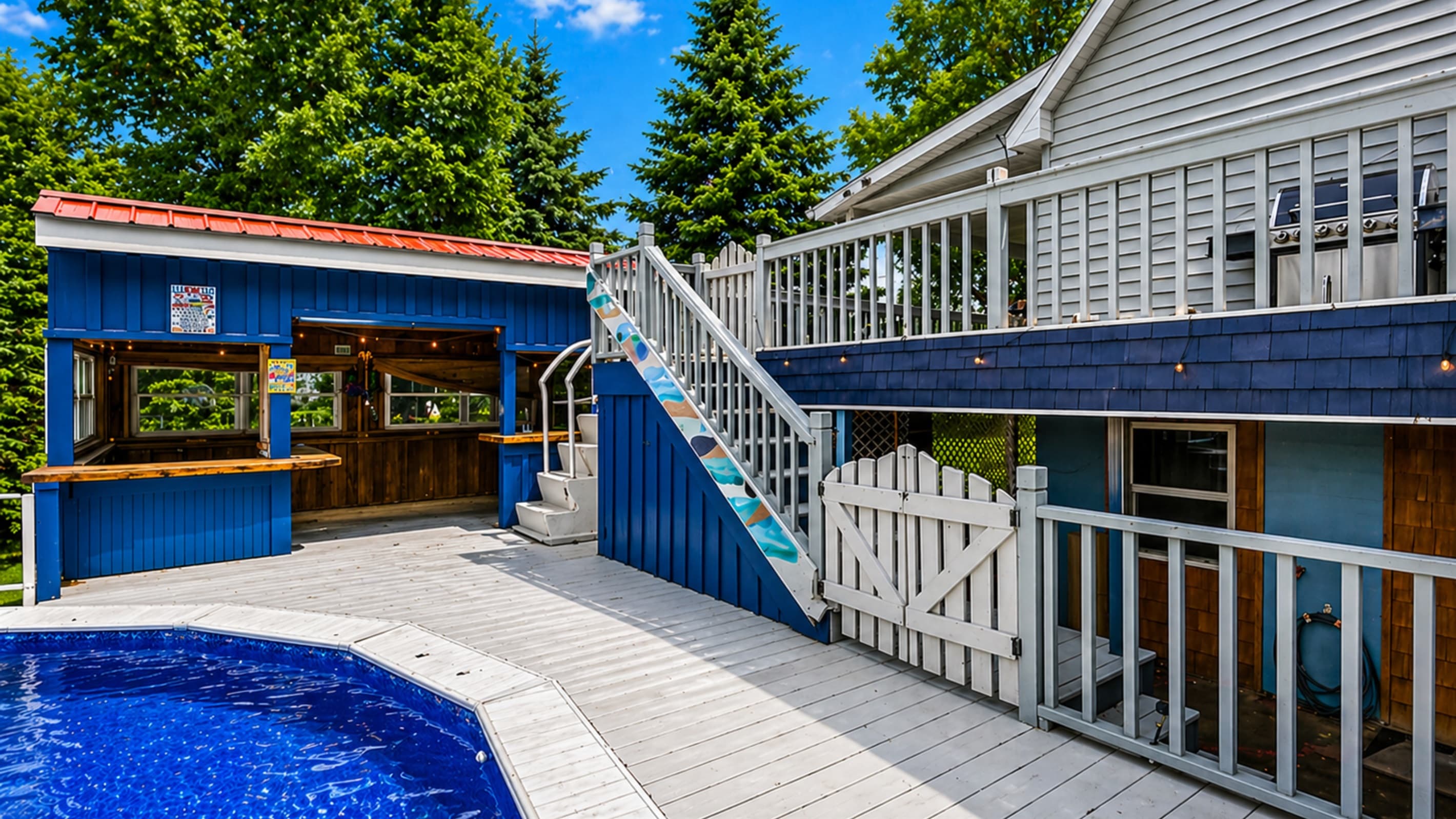 Outdoor bar connected to the deck stairs