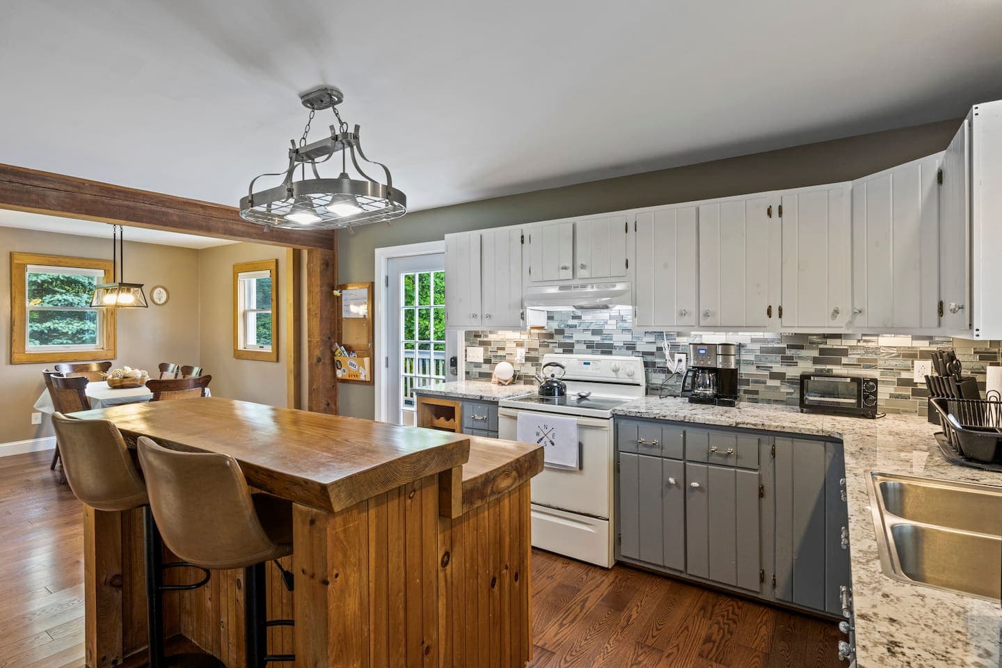 Large kitchen island with counter seating