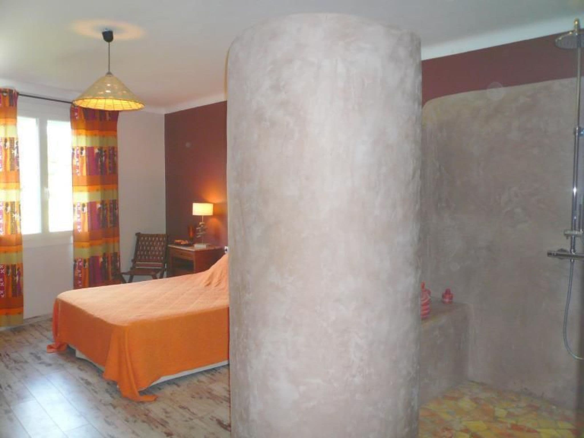 Gallery Image 13