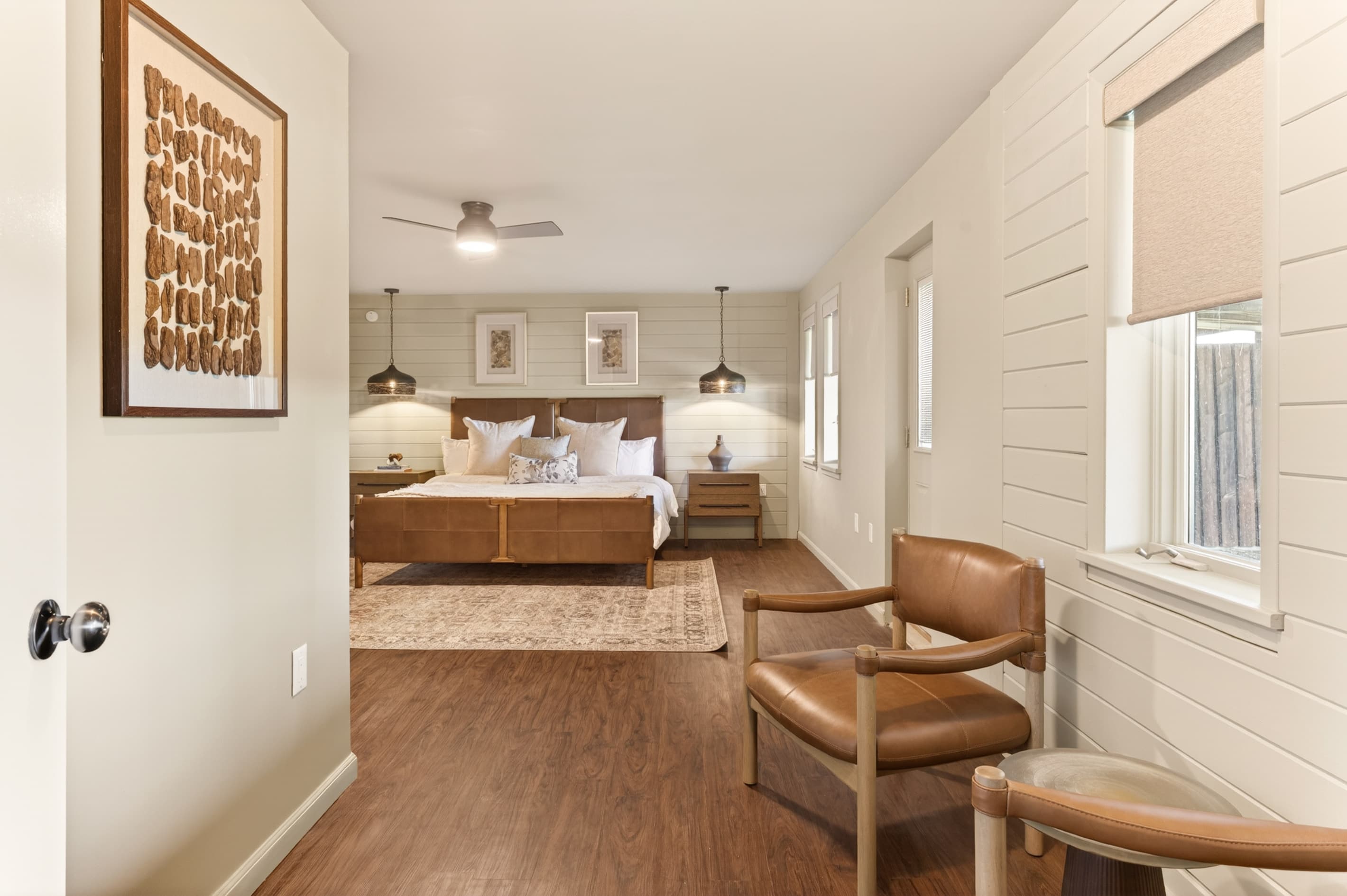 Bedroom with seating area 