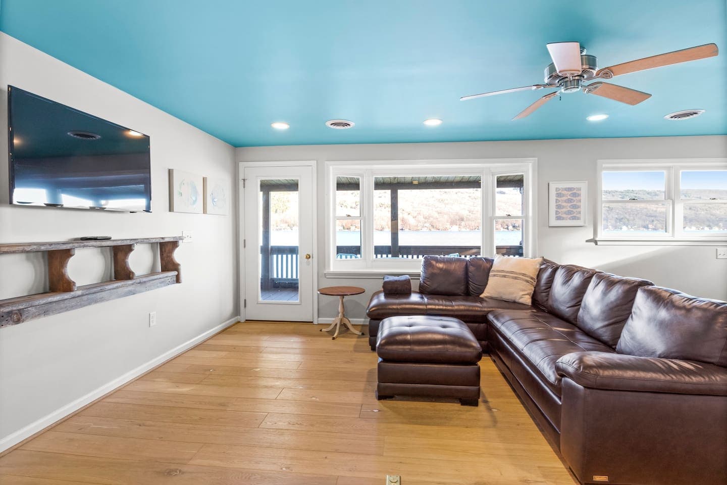 Living room with wall-mounted television