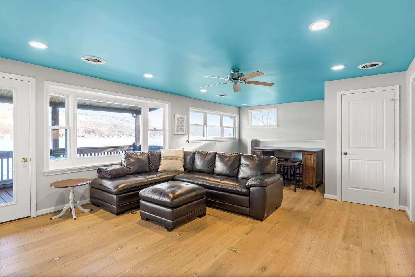 Second living area with sectional sofa