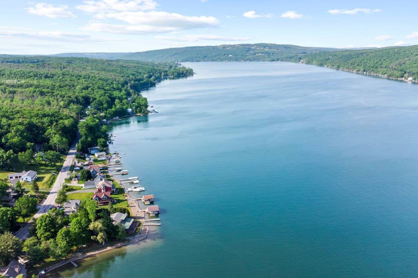 Wide view across Keuka Lake