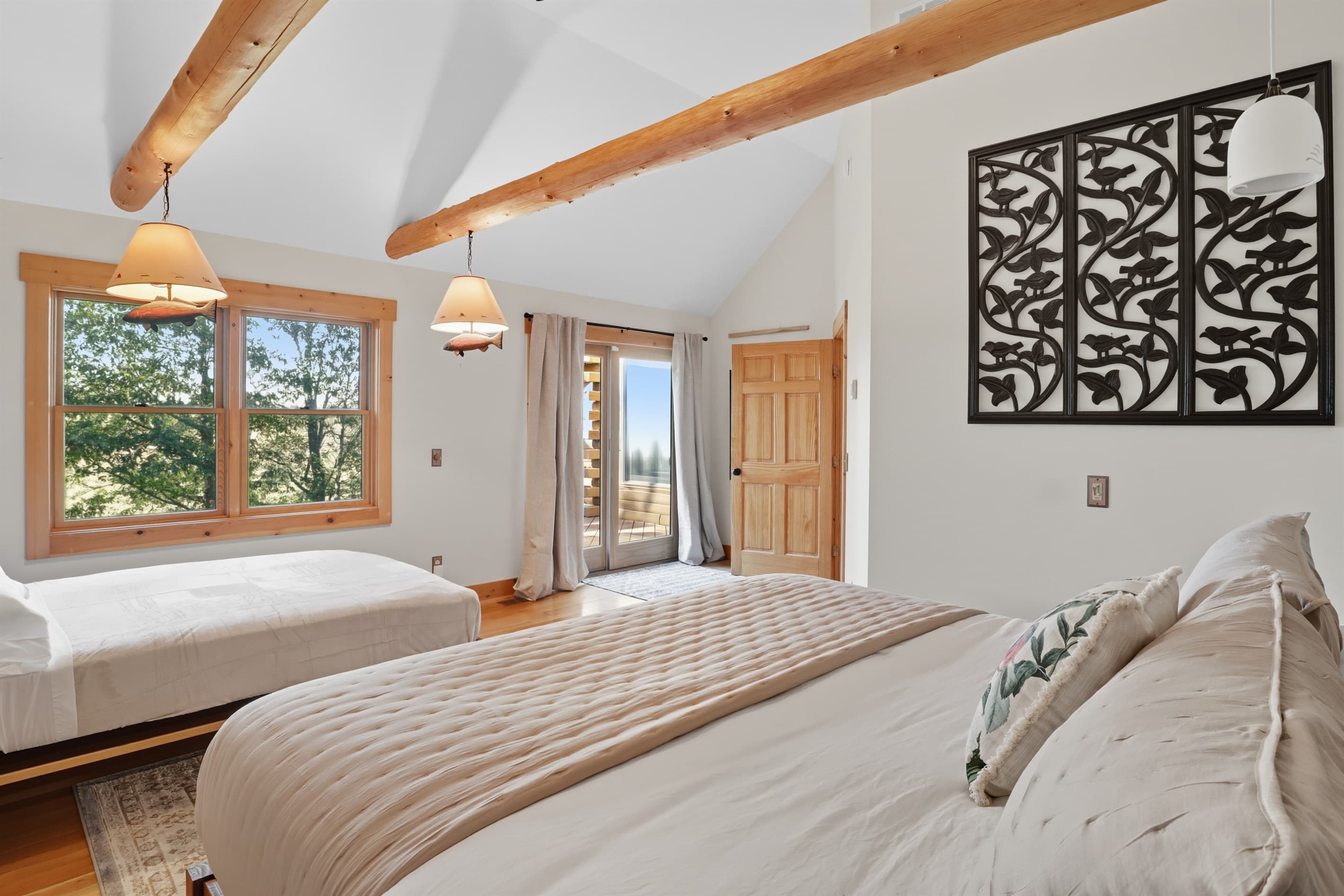 King bedroom with direct outdoor access