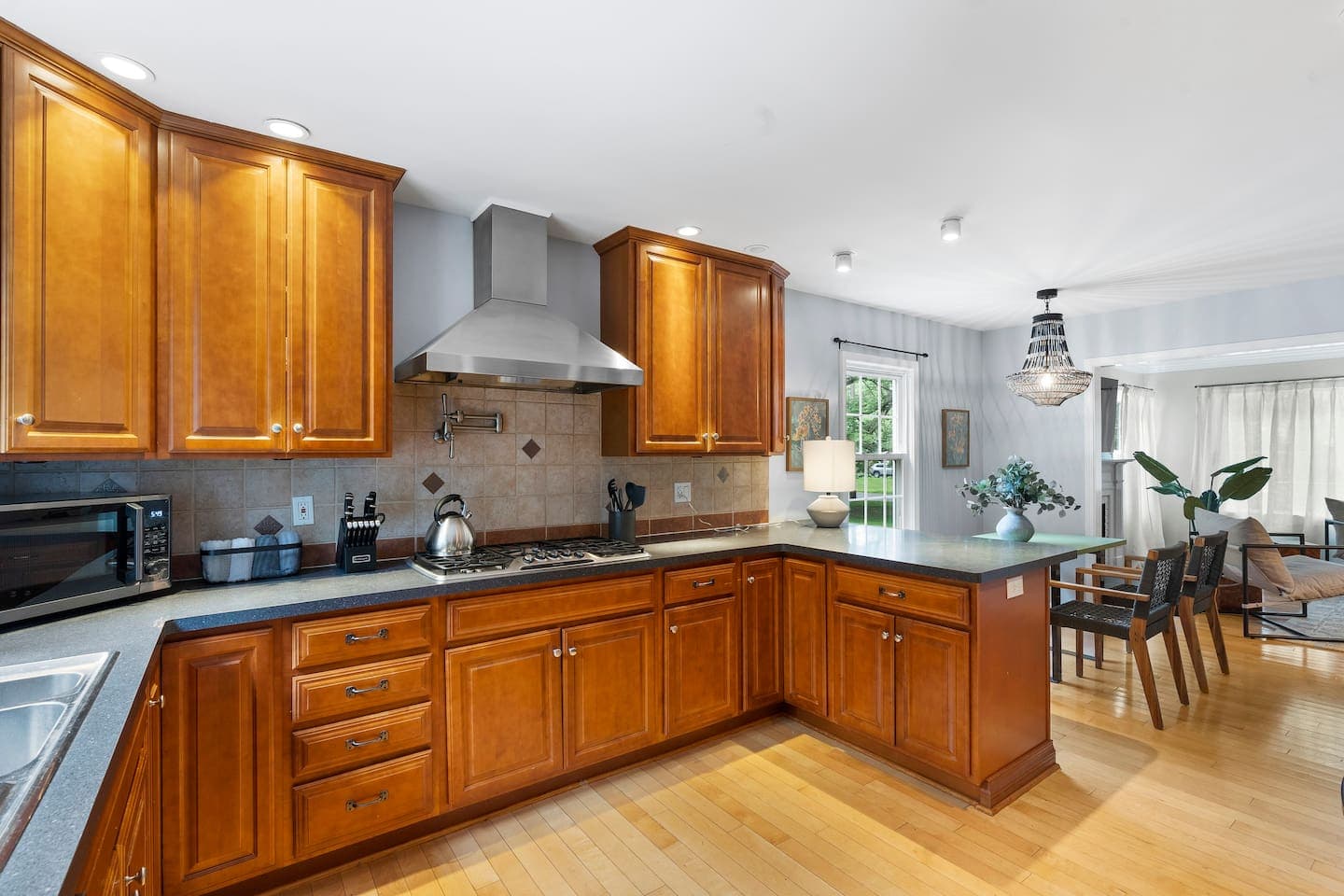 Kitchen area connected to the open layout dining area 