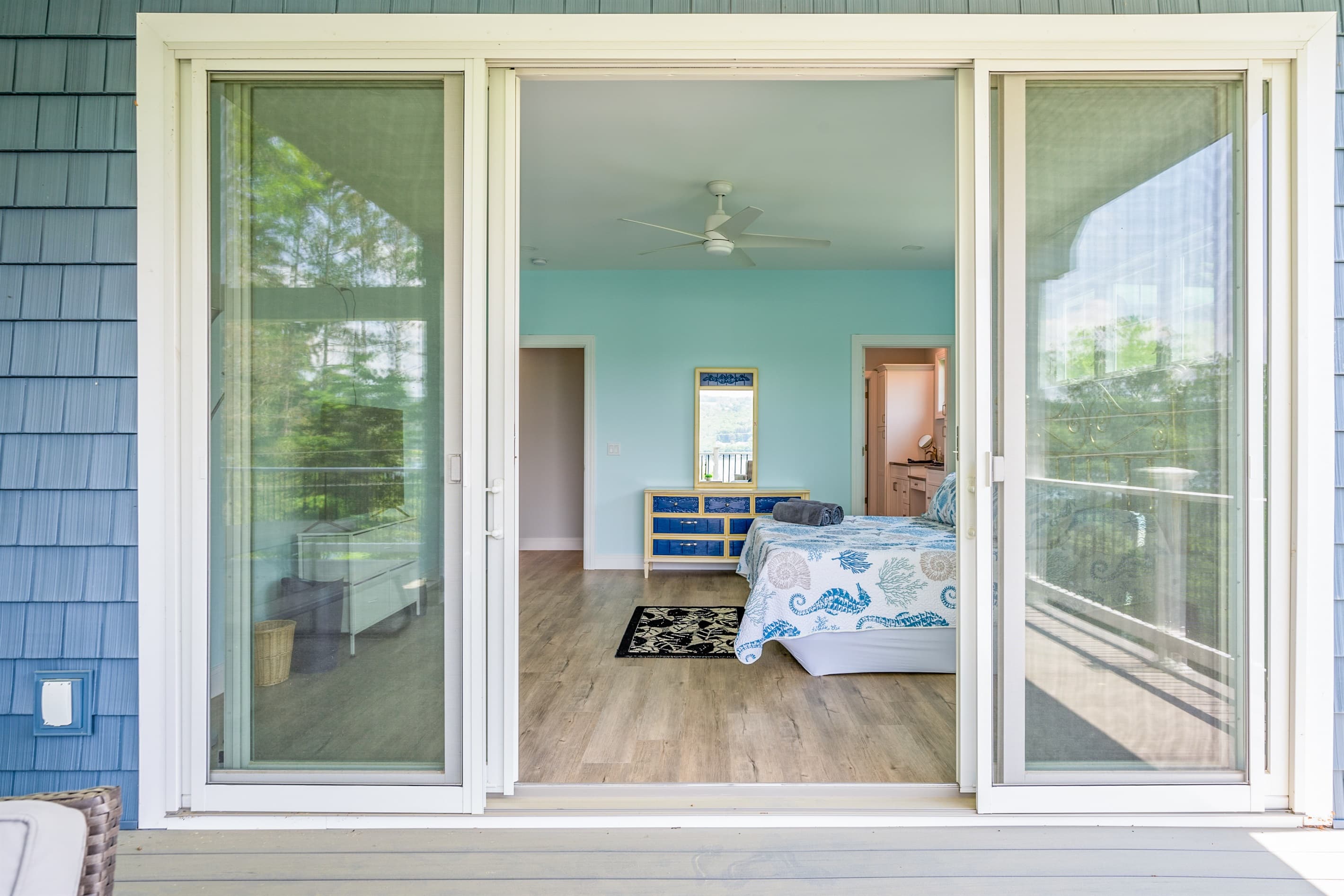 Bedroom with direct deck access