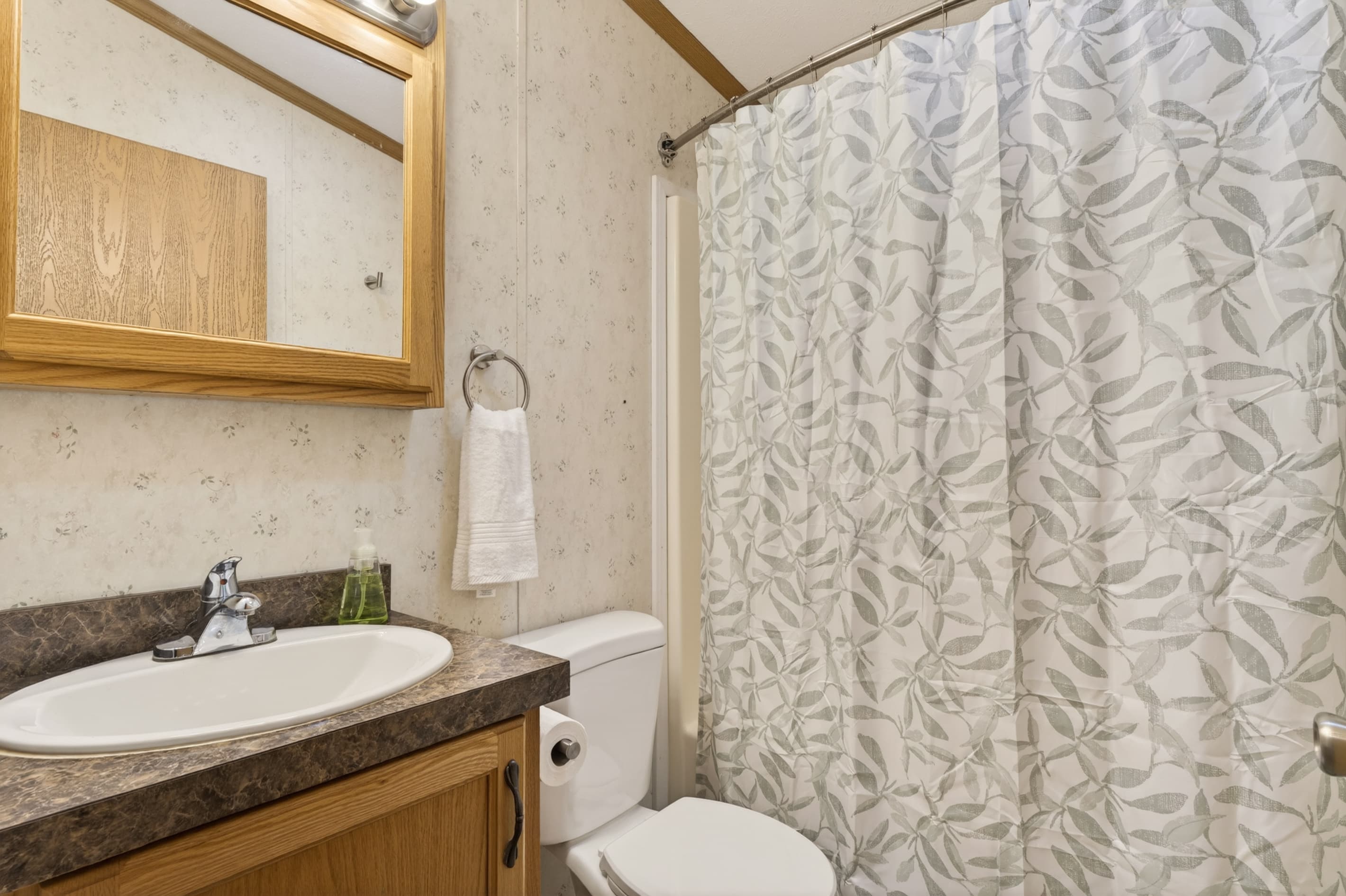 Cabin #2 bathroom with enclosed shower