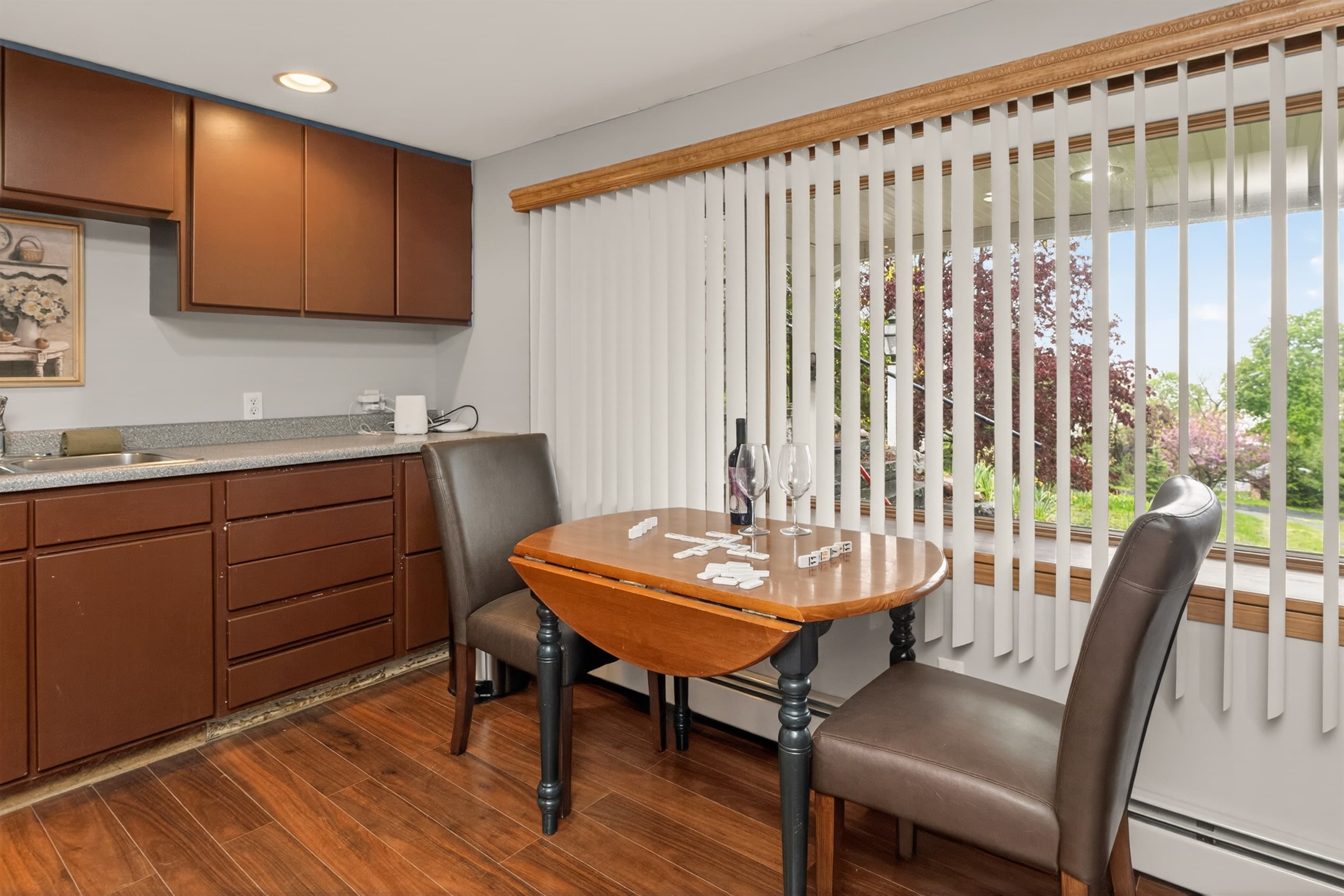 Breakfast table beside the kitchen counter