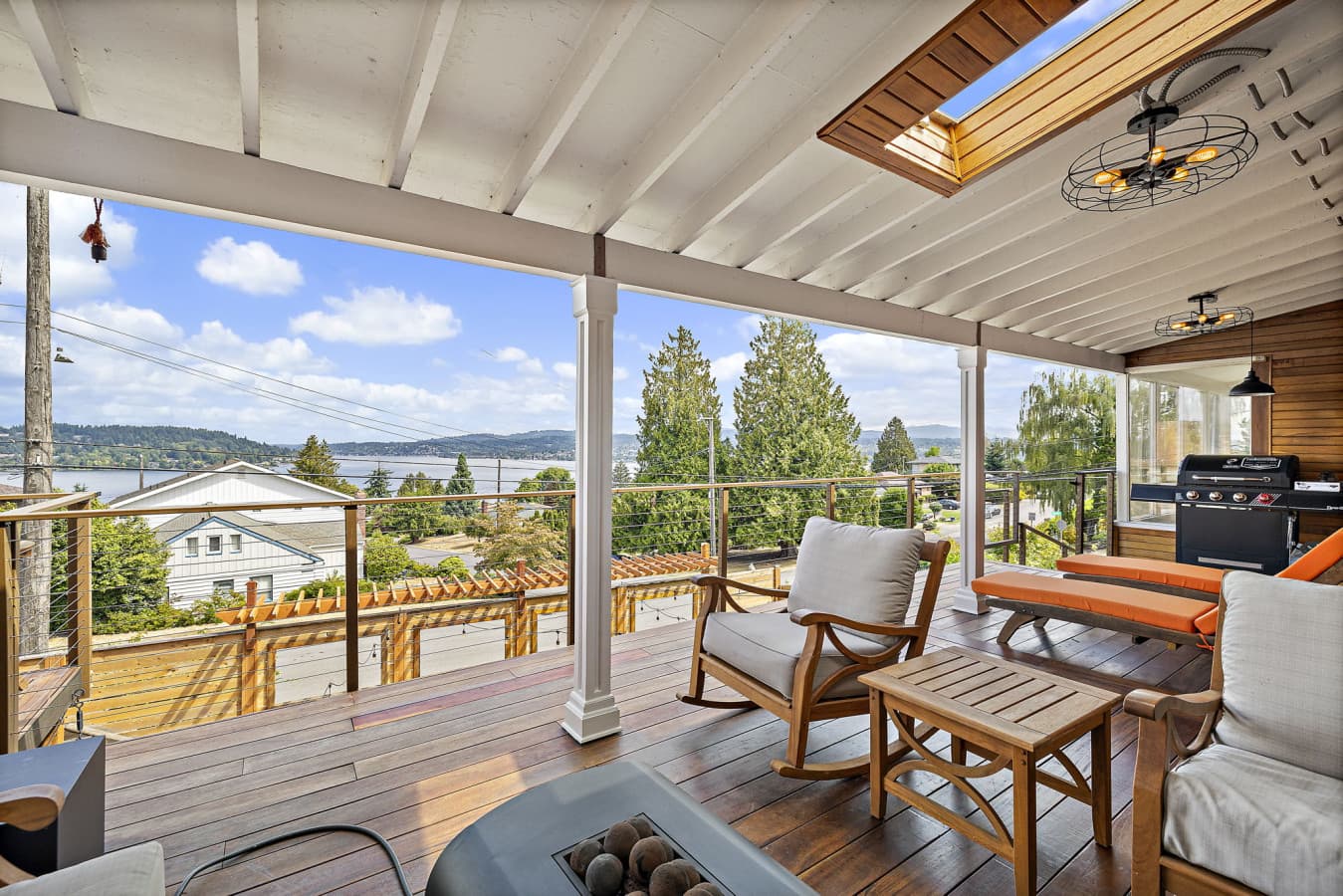 36-web-or-mls-SEATTLE_STILLS-87.jpg