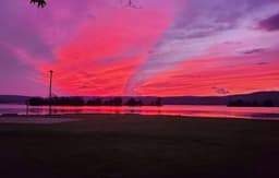 Lake Guntersville Cabin | Fenced Yard | Fire Pit - The Coco Chateau