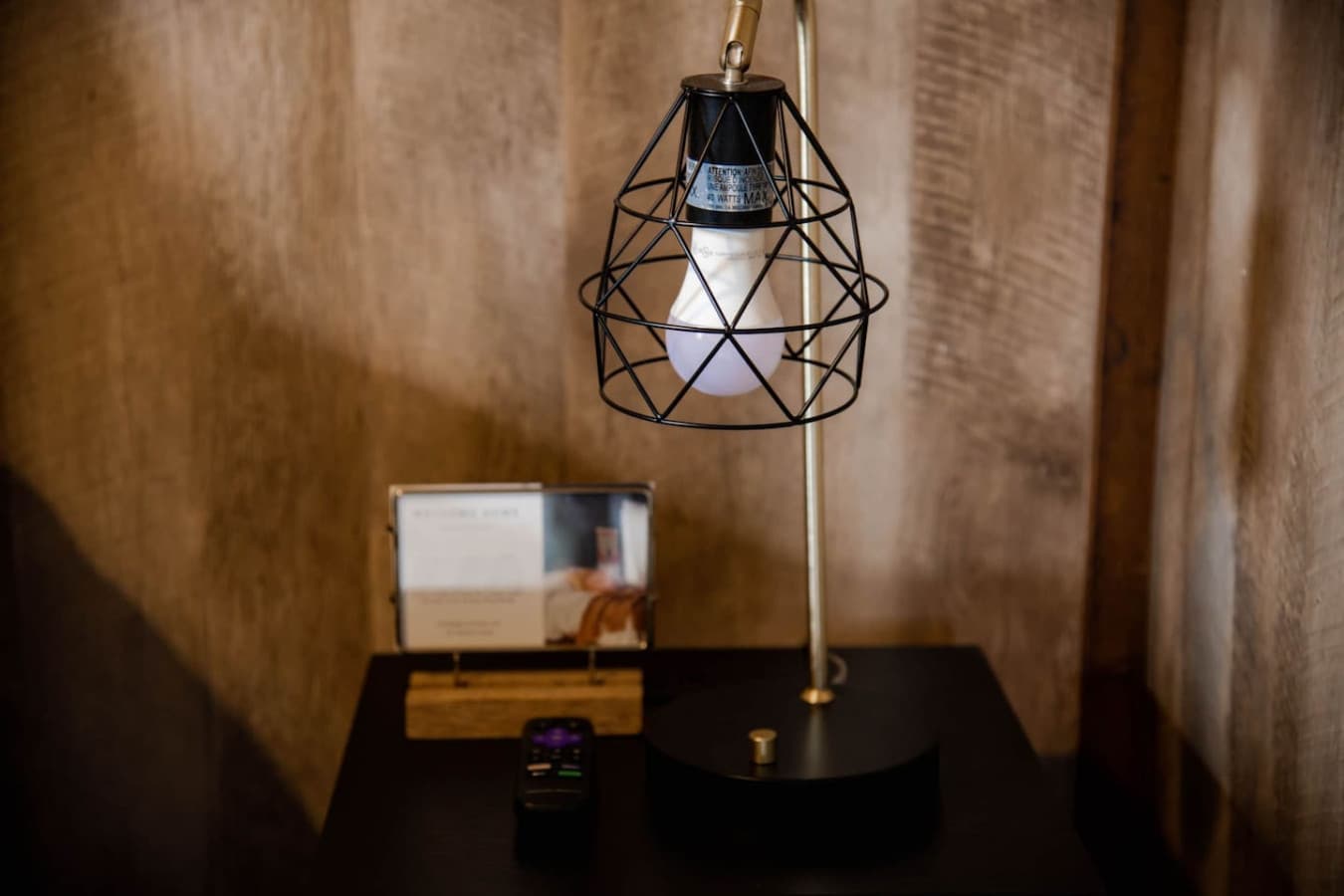 LL side table