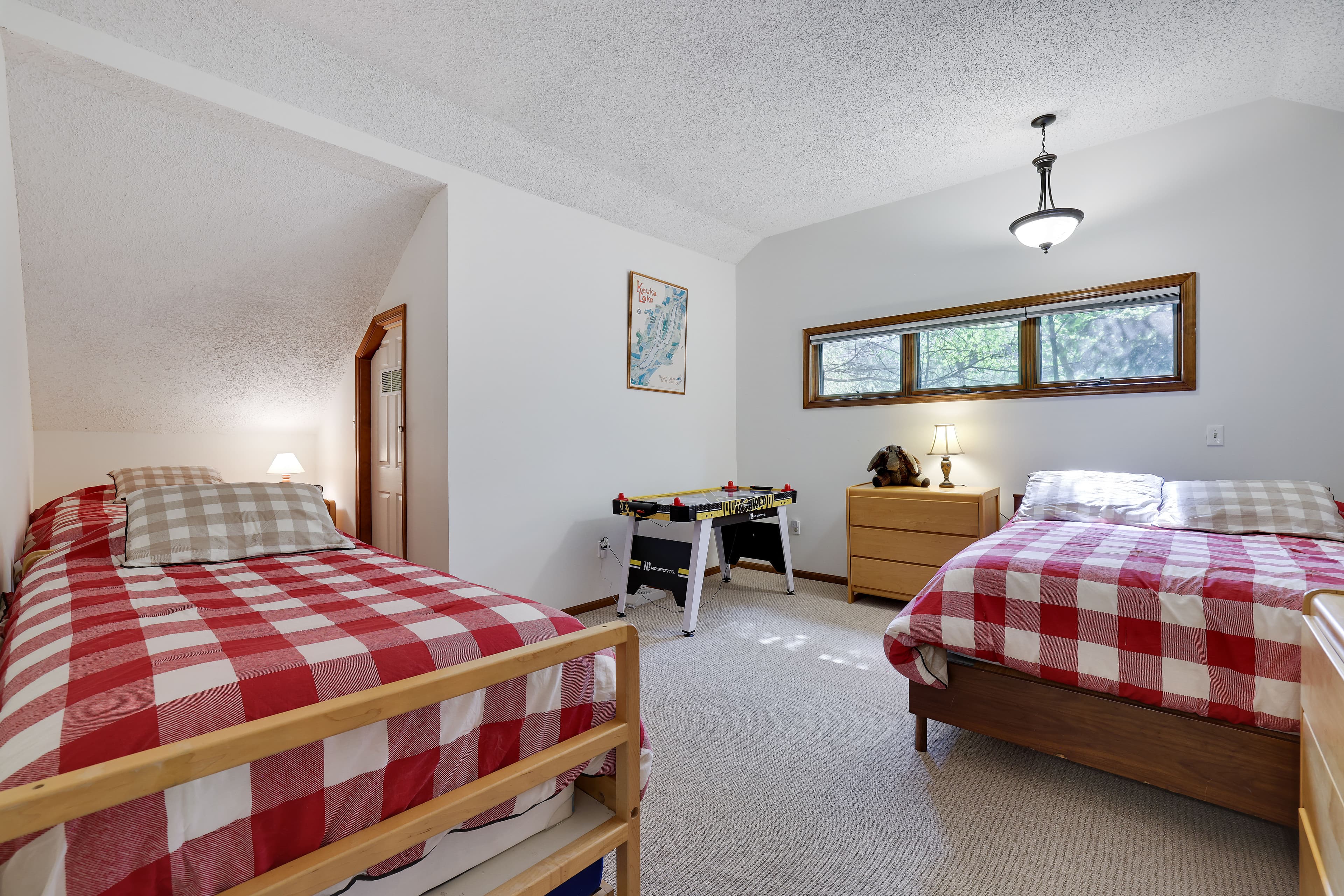 2nd floor bedroom 1 double, 2 twins with air hockey