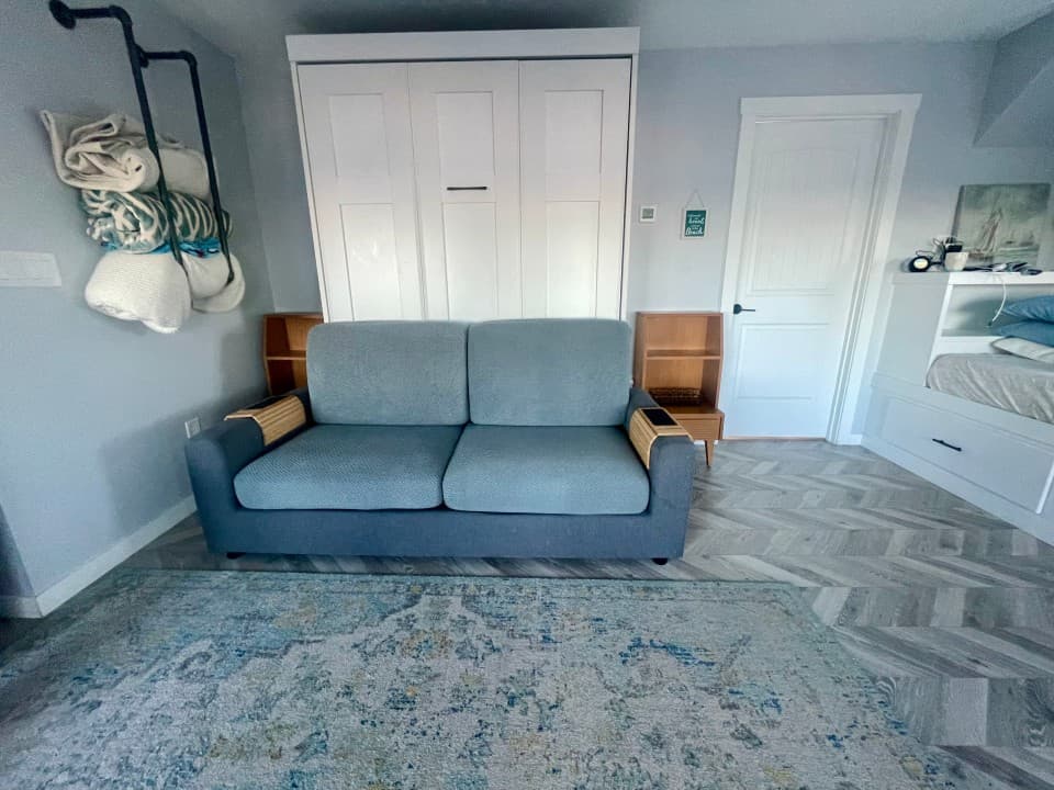 Gallery Image 12