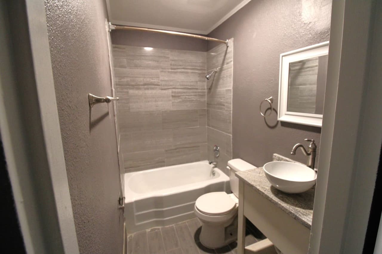 Gallery Image 9