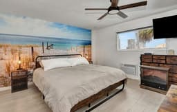 Cozy Studio Suite Near Beach w/ Kitchenette #11