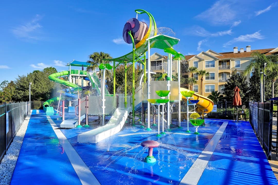 Mickey's Welcome Inn - Closest Resort to Disney