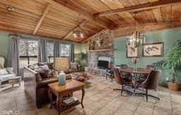 Cool Moss Stone Lodge w/Kayaks & Canoes