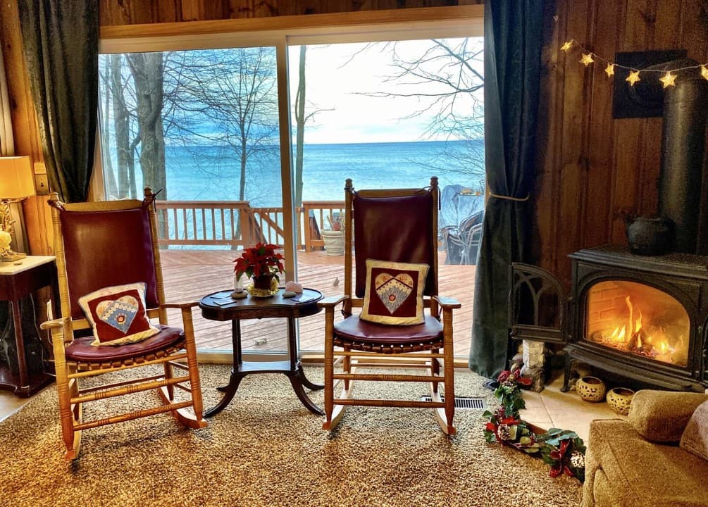 Maple Cottage on Secret Cove