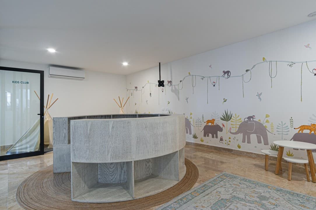 Gallery Image 22