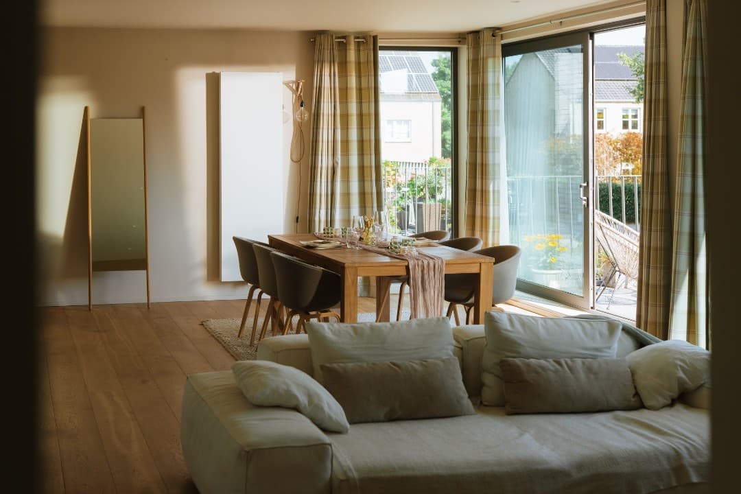 La Petite Foret | Contemporary Apartment in Halle