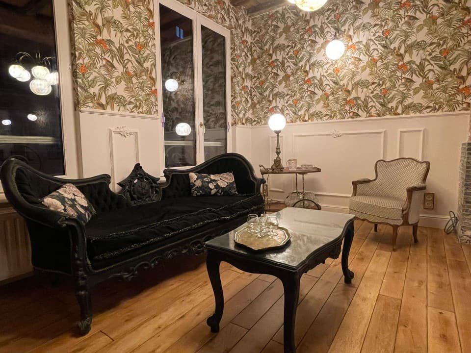 Gallery Image 14