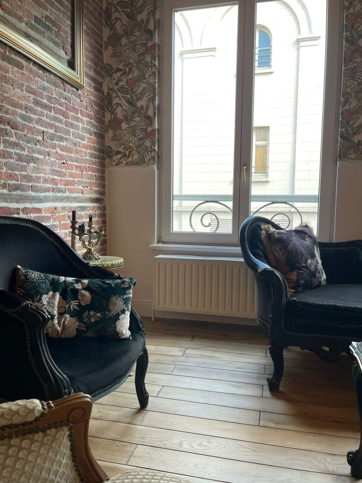 Gallery Image 19