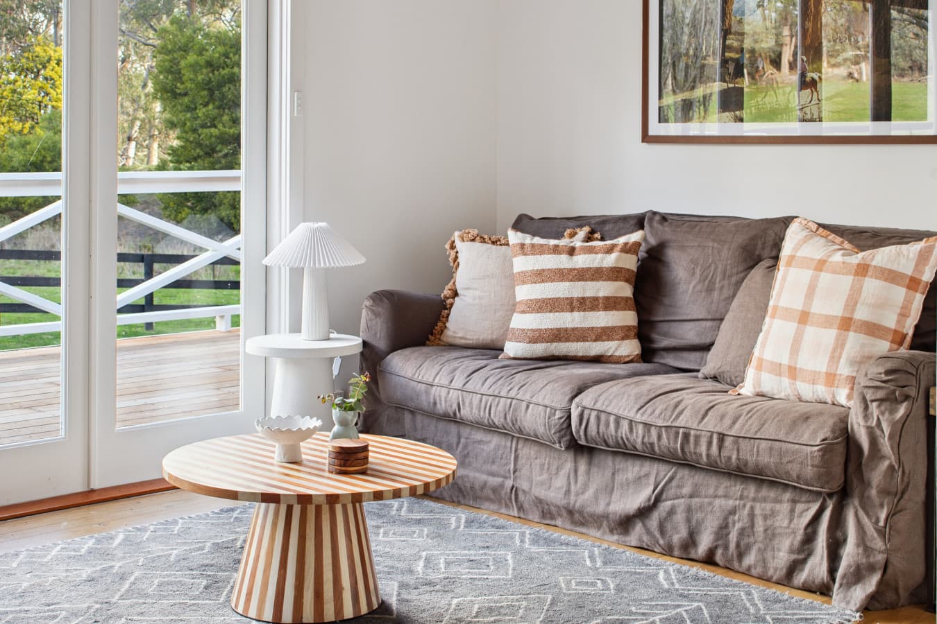 7 Valley_Park_Merton-Livingcouch.jpg
