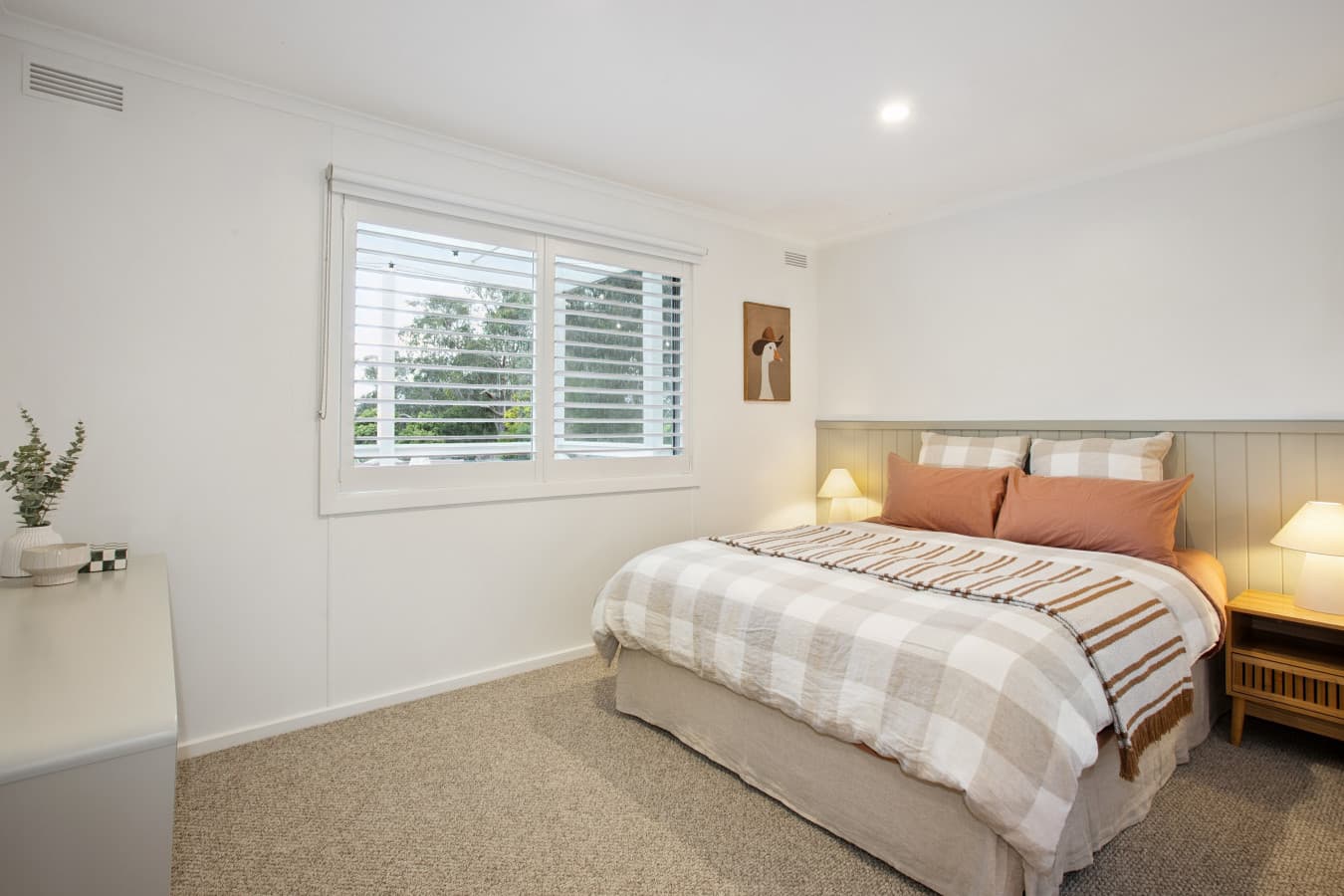 10 Valley_Park_Merton-Mainbed1.jpg