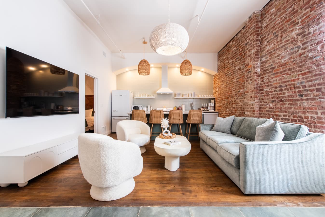 Hollyhock Suite 507: 3 bed /2 bath