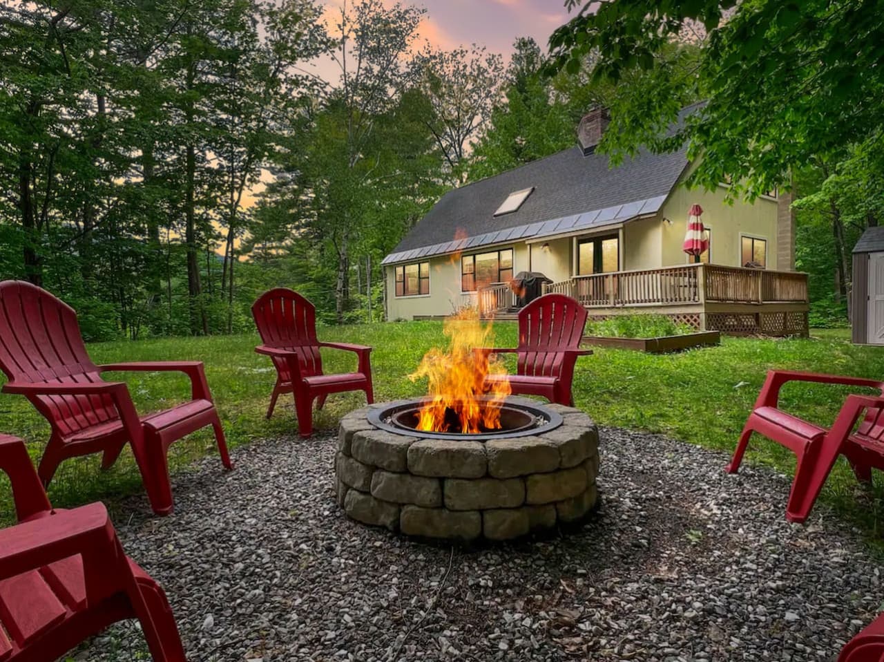 The Check Inn | Close to Hiking, Rivers, Storyland
