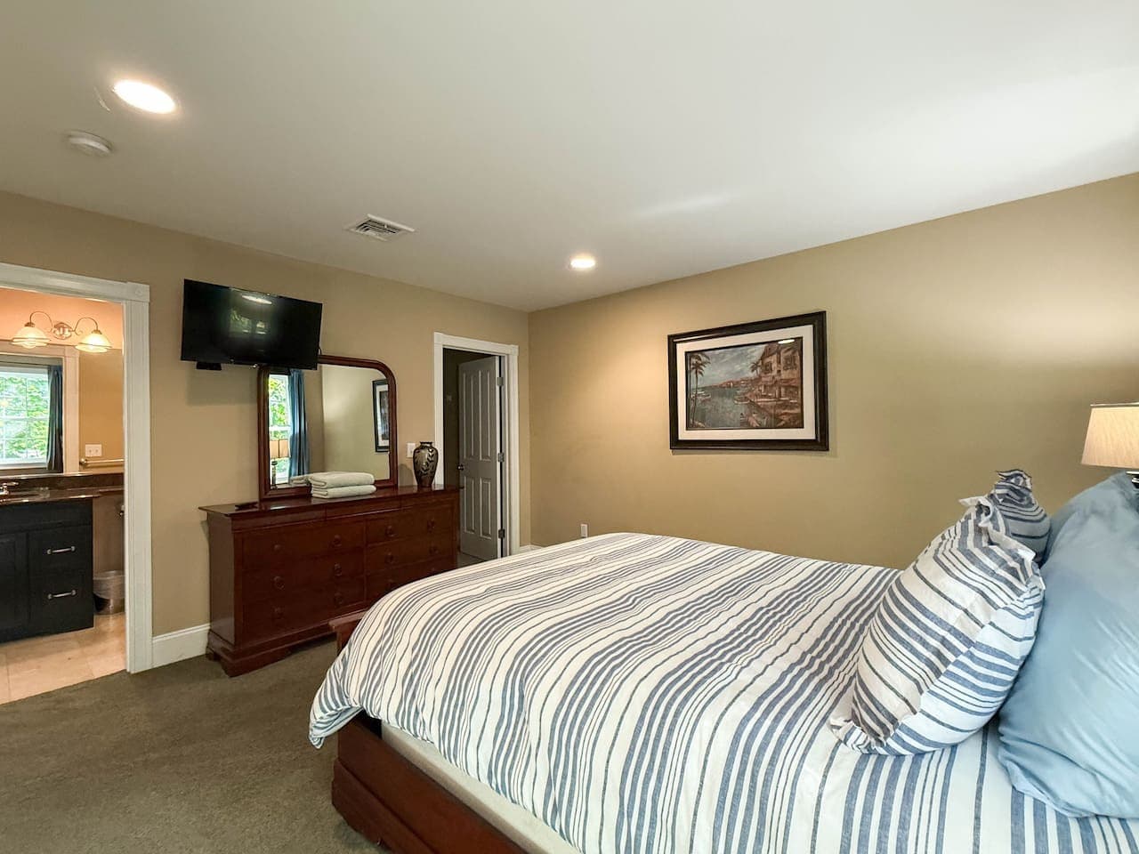 Gallery Image 29