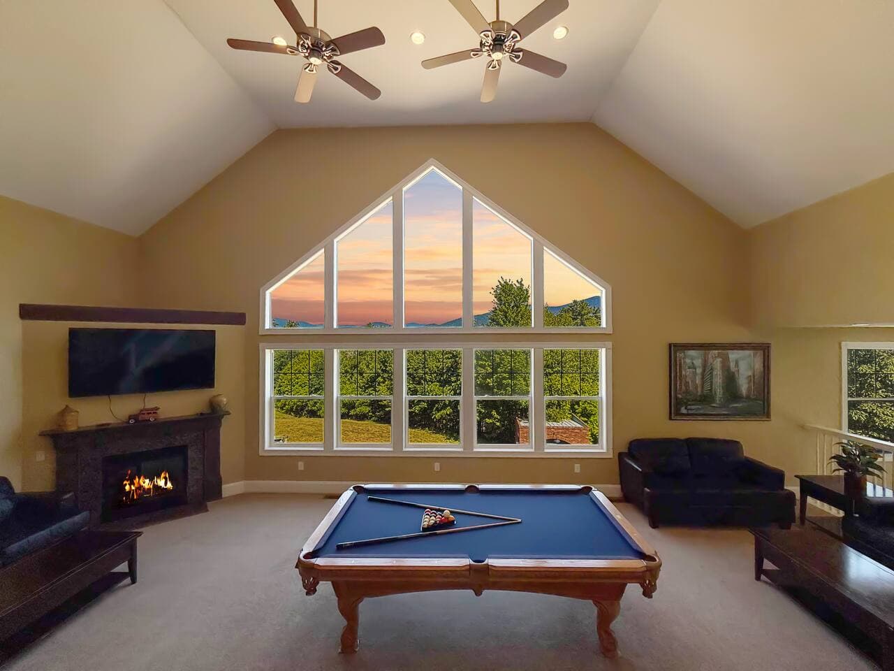 92 Locust Lane | 16 BDRMS, Sleeps 34, Pool, HotTub